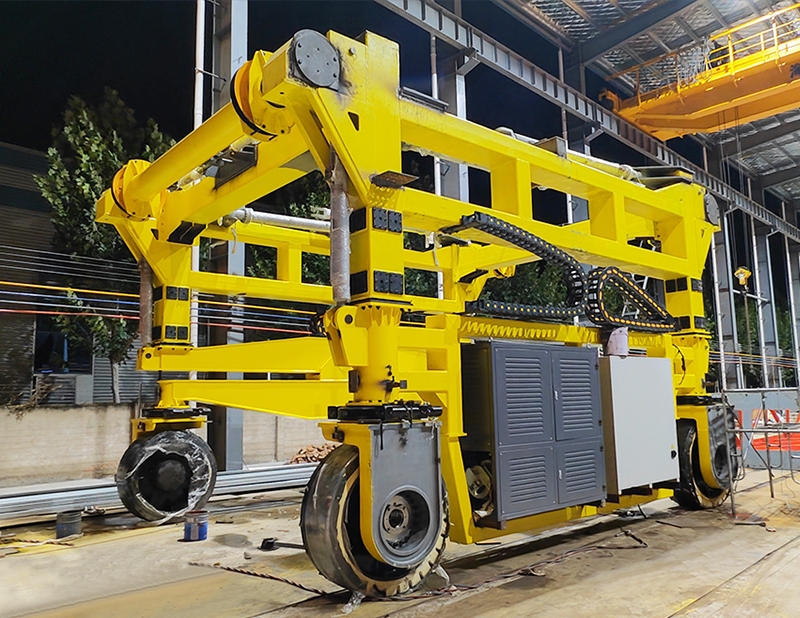 How to Improve Efficiency with Container Straddle Carrier in Middle East Ports?