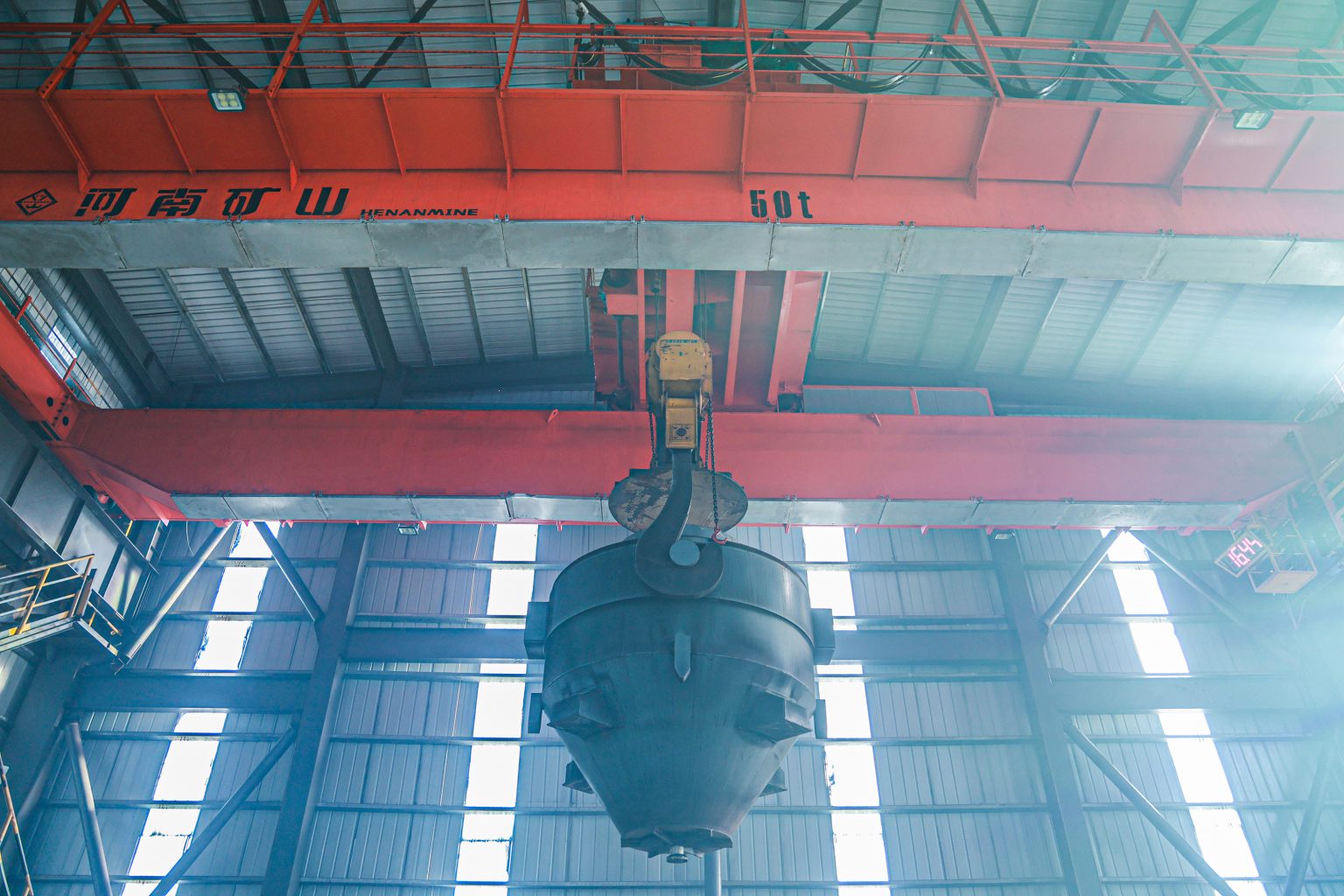 Fully Automated Metallurgical Crane Empowering Alloy Smelting Project Upgrades