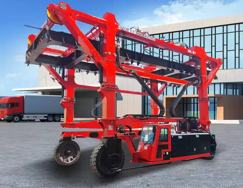 Container Straddle Carrier