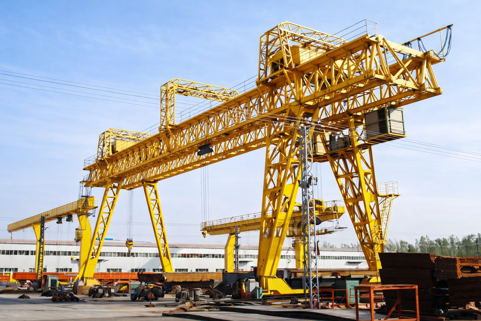 How to Specify a Truss Gantry Crane for Outdoor Yards