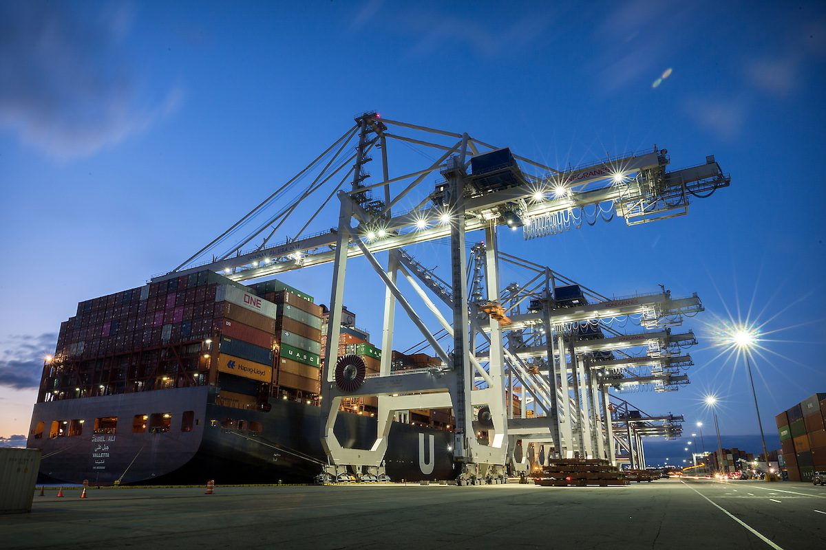 Ship-to-Shore Crane（STS）