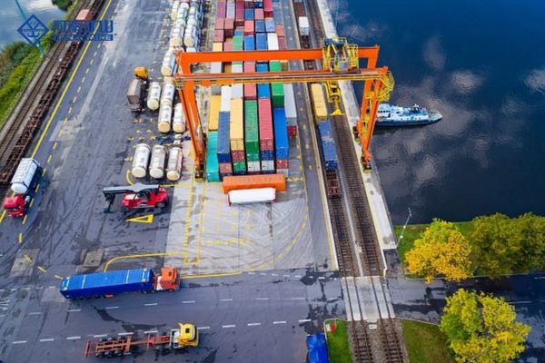 The Significance and Purpose of Port Cranes in the Shipping Industry