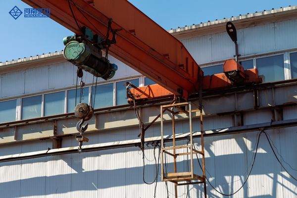 What Is Bridge Speed on an Overhead Crane, and Why Does It Matter?