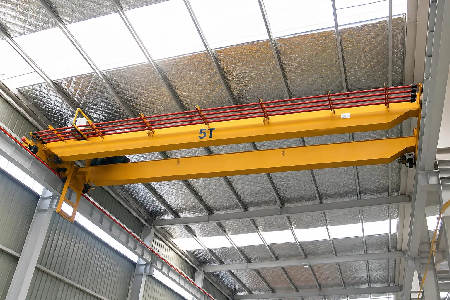 Designing from Operating Conditions: Advantages of Customized Overhead Cranes in Complex Facilities