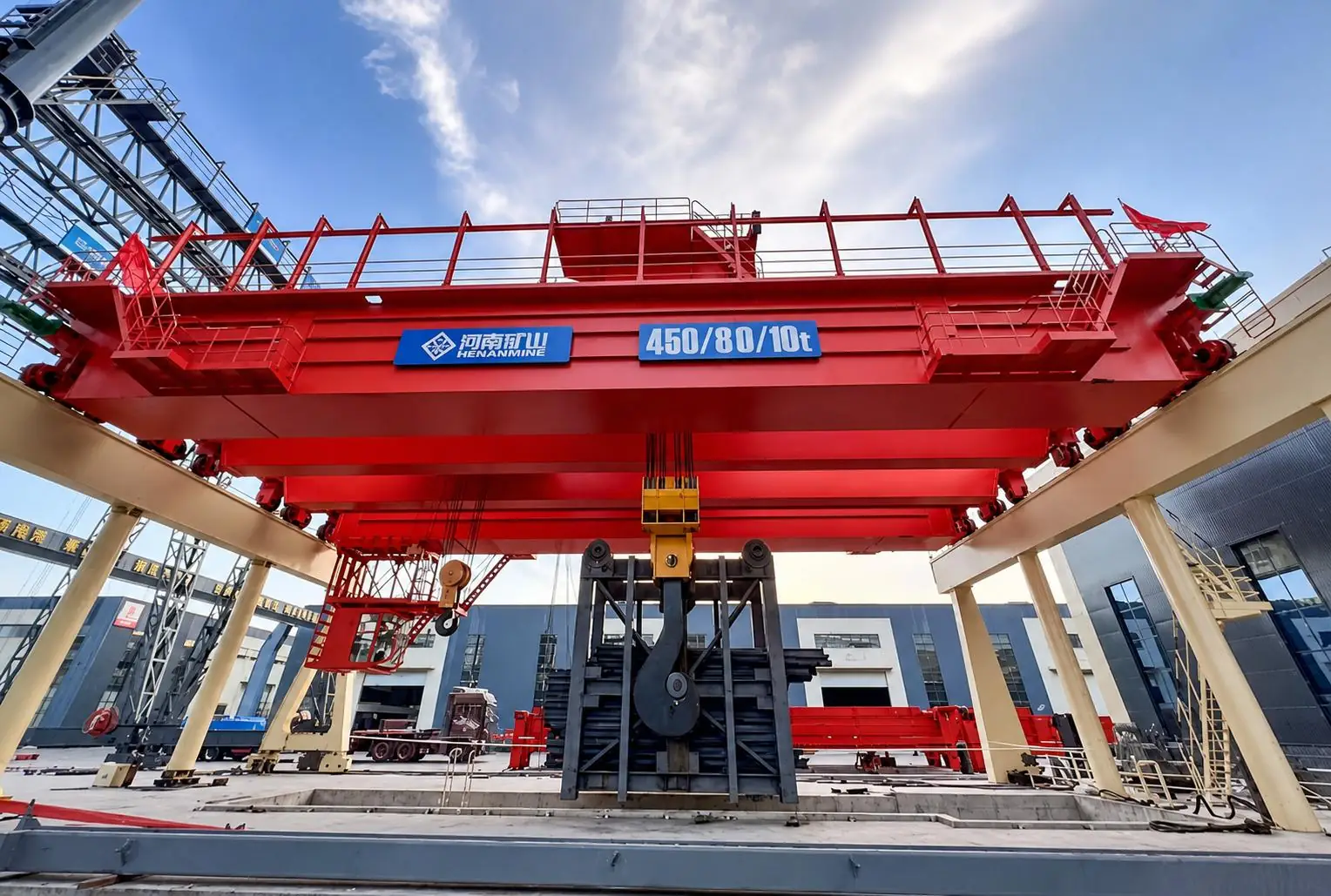 How to Handle Eccentric Loads with an Overhead Crane